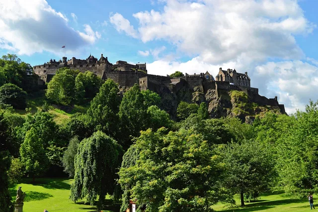 edinburgh castle, edinburgh, castle, scotland, city, trees, landscape, architecture, nature, scottish, old, building, tourism, historic, landmark, famous, monument, sky, hill, tourist, ancient, scenic, green sky, green city, green landscape, green building, green castle, green old. Edinburgh digital PR and the Scots law angles that shape it